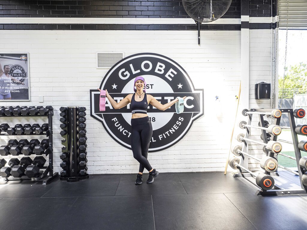 Sculpting Your Dream Glutes: A Guide to Resistance Band Training for Shapely Glutes - POWERBANDS®